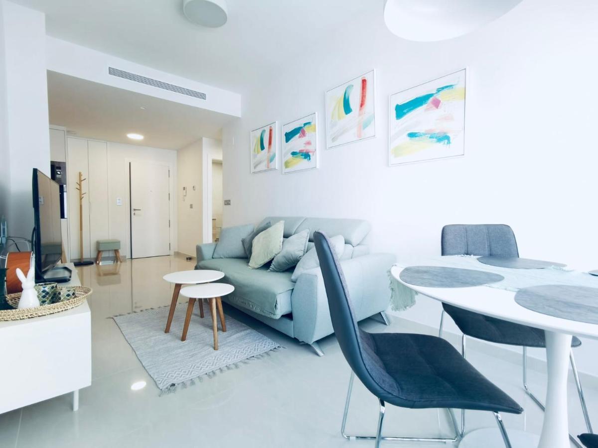 Luxury Apartment Torrevieja Eksteriør billede